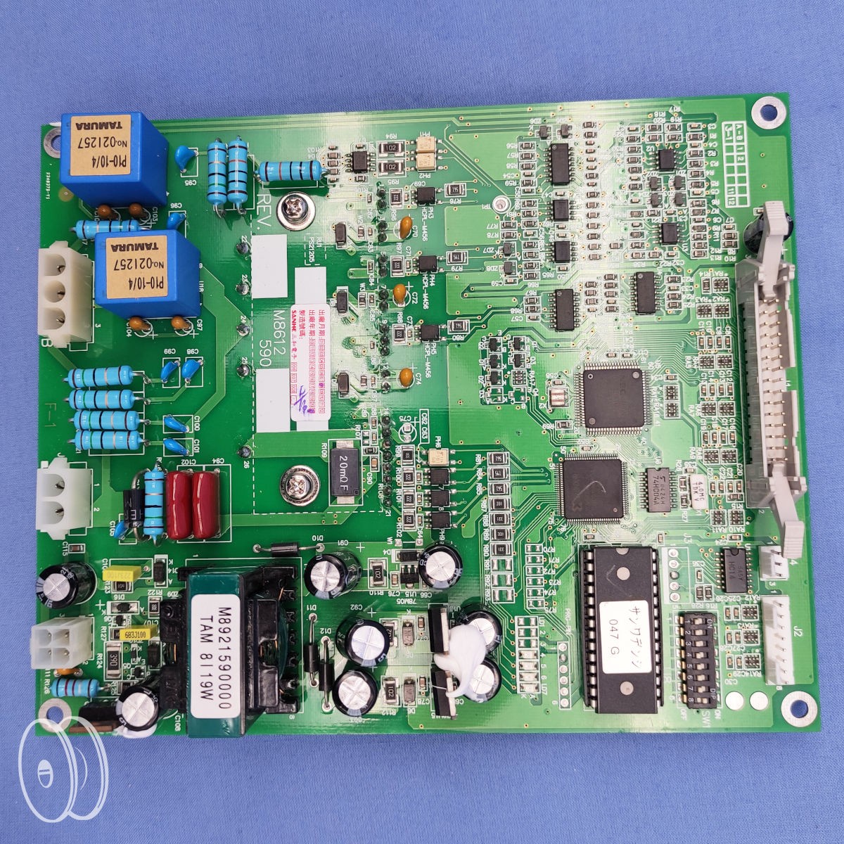 M8612-590-AA0 (3)